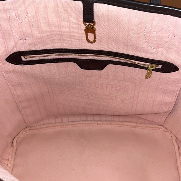 Louis Vuitton Neverfull MM - Picture 4 of 10